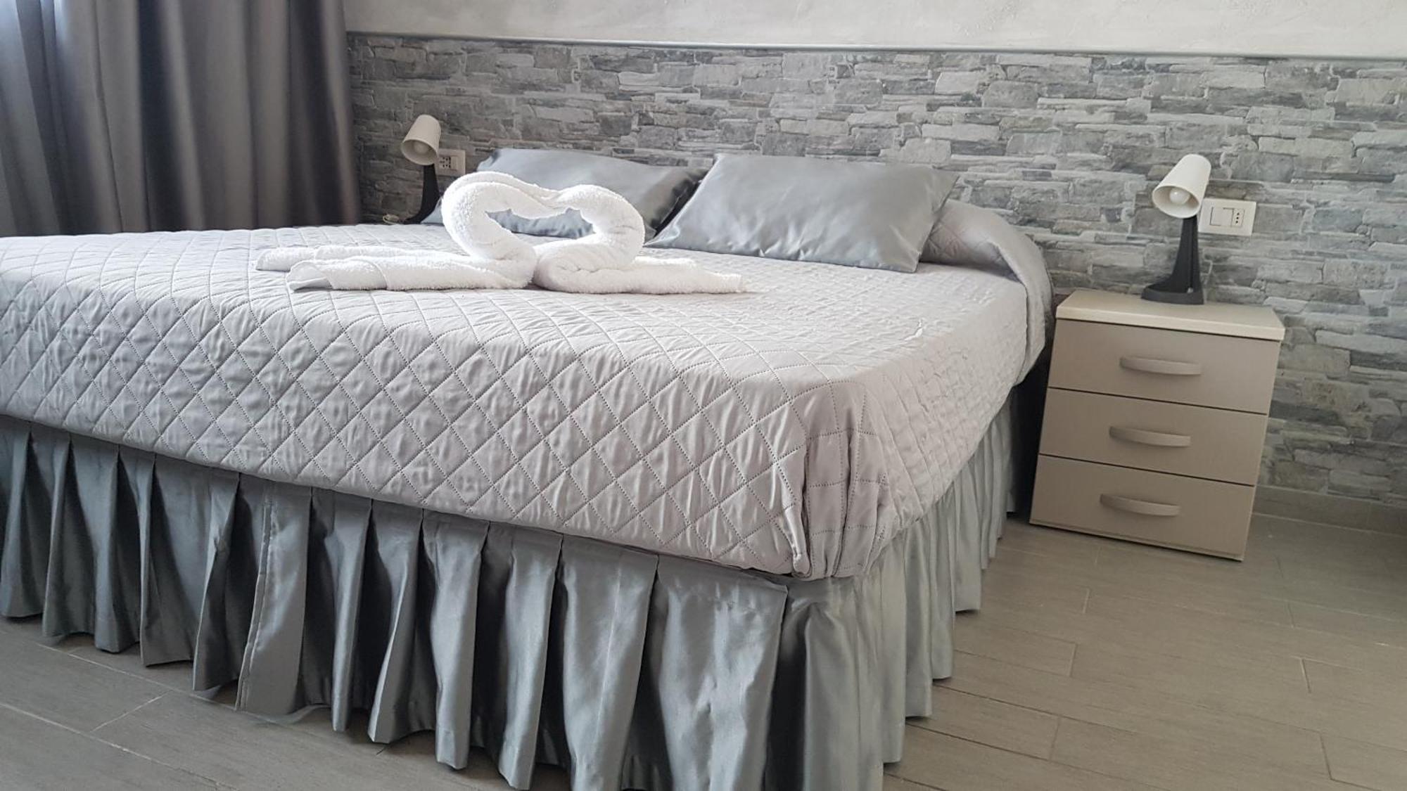 Small Twin Room